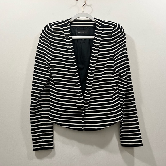 BCBGMAXAZRIA Hendrix Black/Comb Striped Blazer - Picture 3 of 8
